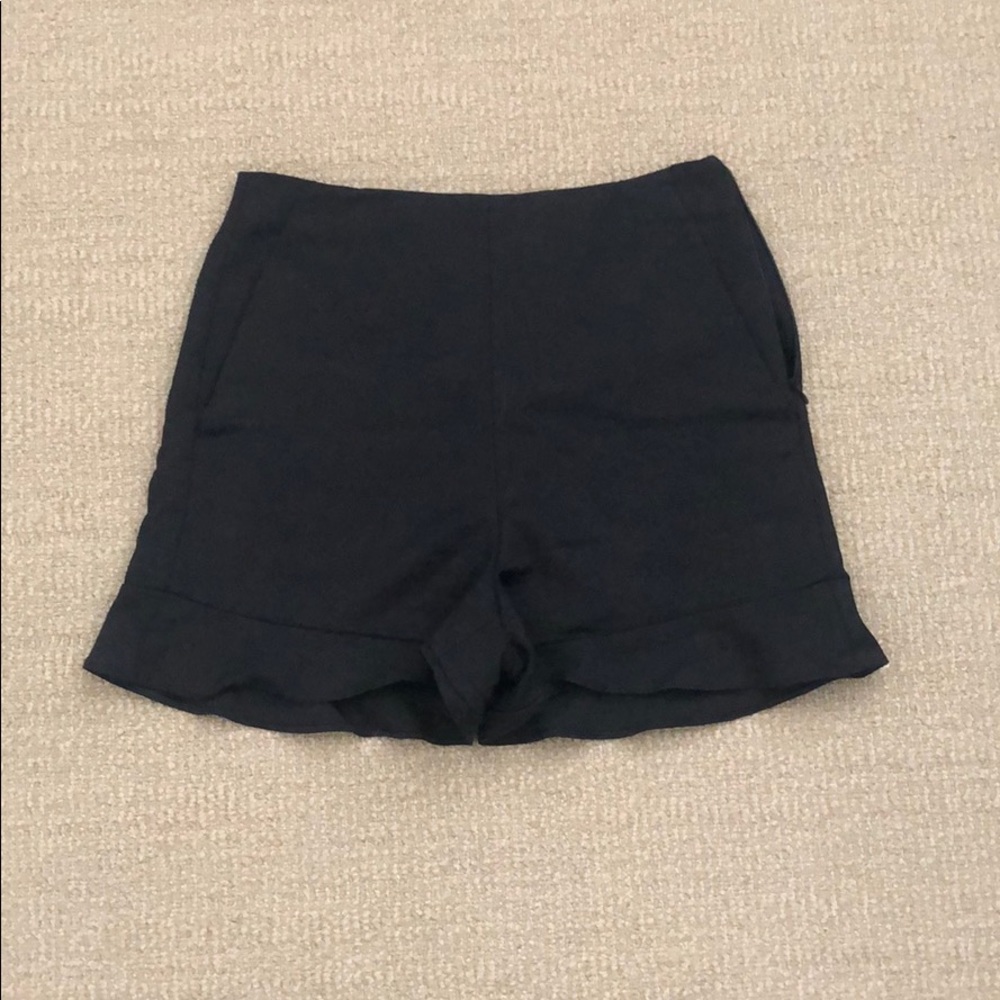 Zara ruffle shorts